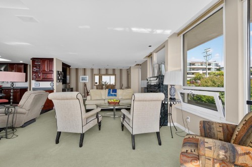 402-15050 Prospect Avenue, White Rock, BC 