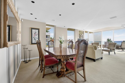 402-15050 Prospect Avenue, White Rock, BC 