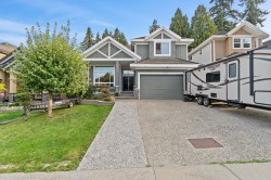 14788 74 Avenue  Surrey, BC V3S 8Y8