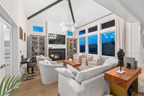 2736 Aquila Drive, Abbotsford, BC 