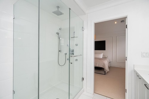 7289 194A Street, Surrey, BC 