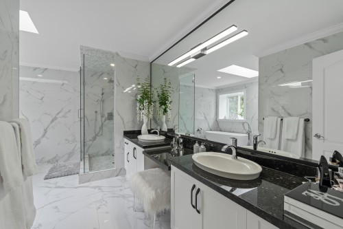 16377 113B Avenue, Surrey, BC 