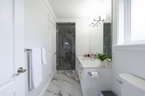 16377 113B Avenue, Surrey, BC 