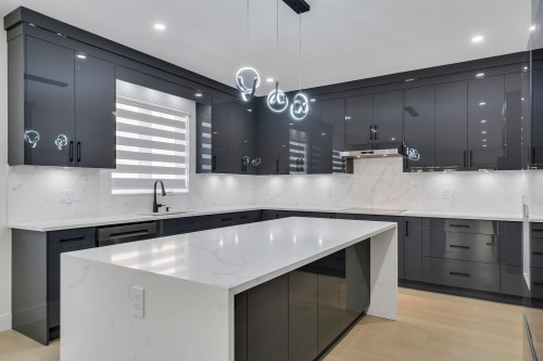 1680A Mckenzie Road, Abbotsford, BC 