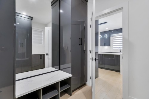 1680A Mckenzie Road, Abbotsford, BC 