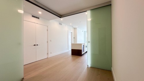 408-1342 Johnston Road, White Rock, BC 