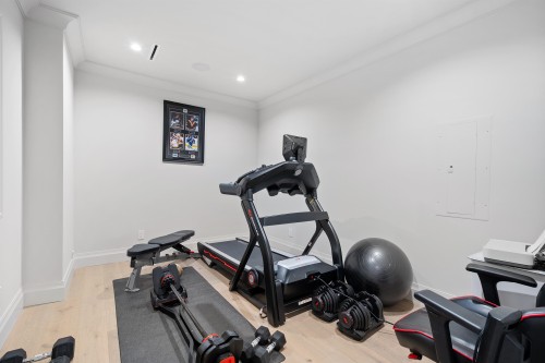 9075 164 Street, Surrey, BC 