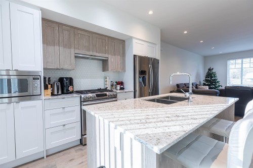 13-11188 72 Avenue, Delta, BC 