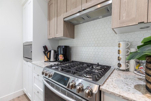 13-11188 72 Avenue, Delta, BC 