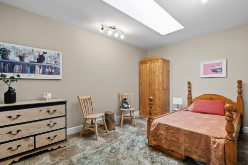 2732 Northcrest Drive, Surrey, BC 