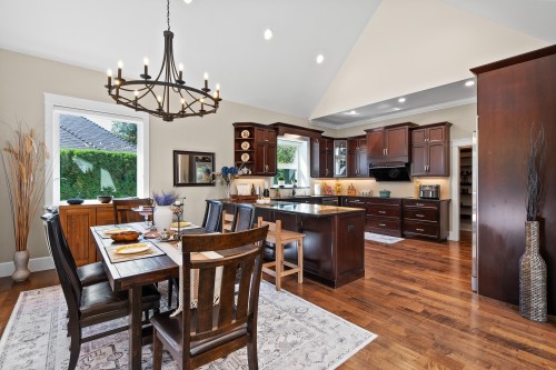 2732 Northcrest Drive, Surrey, BC 