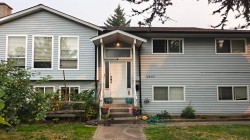 12845 64 Avenue  Surrey, BC V3W 1X4