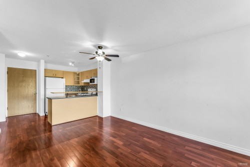 209-6359 198 Street, Langley, BC 