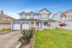 15756 82 Avenue  Surrey, BC V4N 0R7