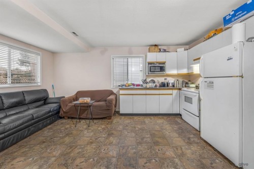 15756 82 Avenue, Surrey, BC 