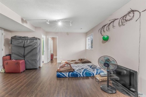 15756 82 Avenue, Surrey, BC 