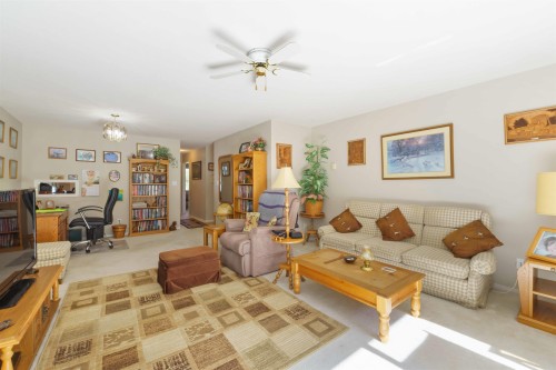 38-3380 Gladwin Road, Abbotsford, BC 