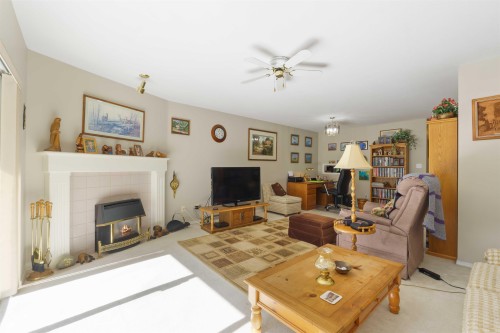 38-3380 Gladwin Road, Abbotsford, BC 