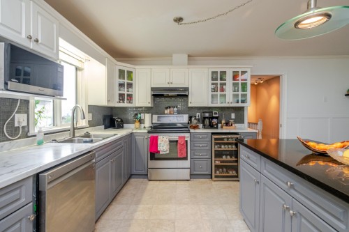 35543 Dina Place, Abbotsford, BC 