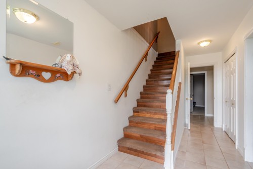 35543 Dina Place, Abbotsford, BC 