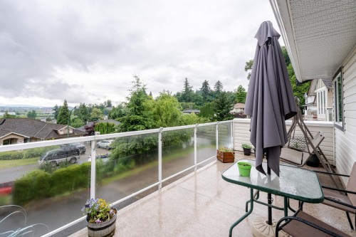 35543 Dina Place, Abbotsford, BC 