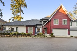 80-15677 28 Avenue  Surrey, BC V3Z 0E5