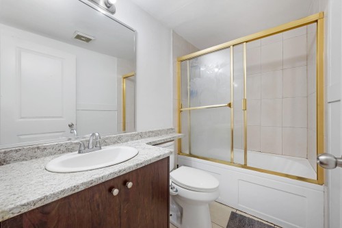 13090 72 Avenue, Surrey, BC 