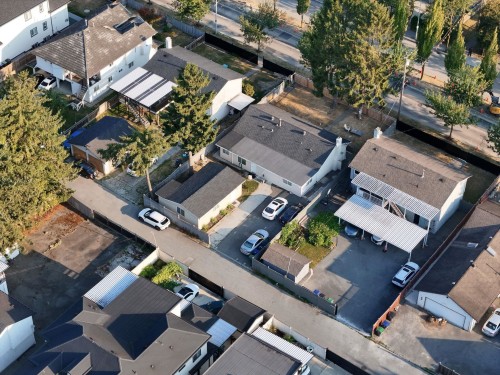 13090 72 Avenue, Surrey, BC 