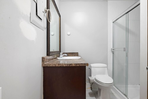 13090 72 Avenue, Surrey, BC 