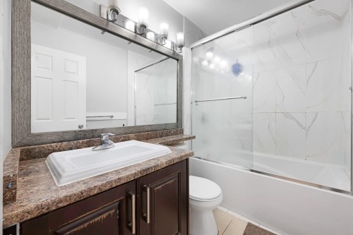 13090 72 Avenue, Surrey, BC 