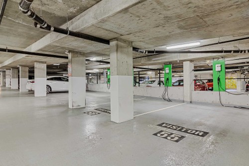 308-32838 Landeau Place, Abbotsford, BC 