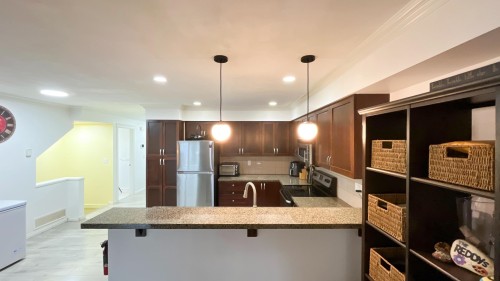 145-12040 68 Avenue, Surrey, BC 