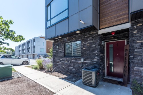 1-19631 55A Avenue, Langley, BC 