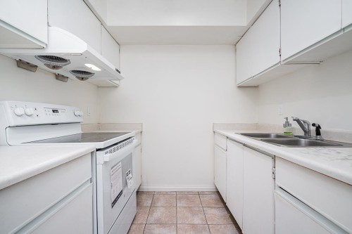 10570 Holly Park Lane, Surrey, BC 