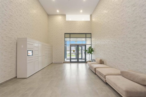 W507-10828 139A Street, Surrey, BC 