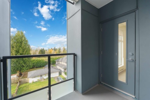 W507-10828 139A Street, Surrey, BC 