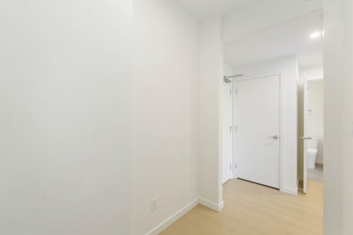 W507-10828 139A Street, Surrey, BC 