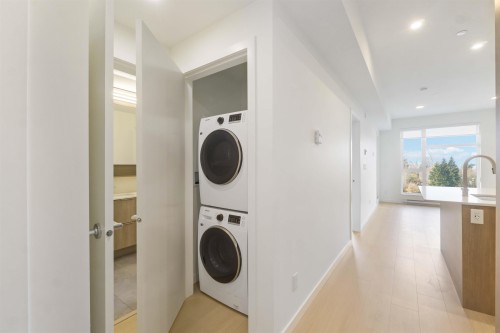 W507-10828 139A Street, Surrey, BC 