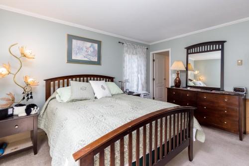 221-5379 205 Street, Langley, BC 