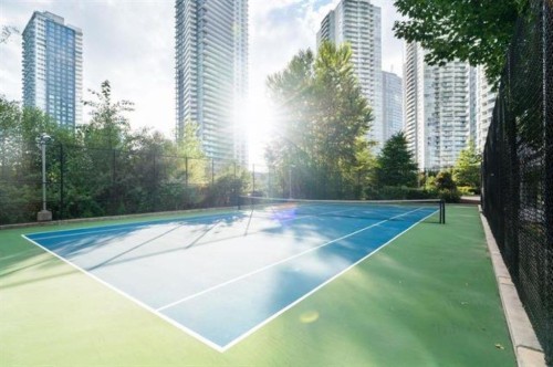 901-13750 100 Avenue, Surrey, BC 