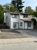 7662 125 Street  Surrey, BC V3W 7W4