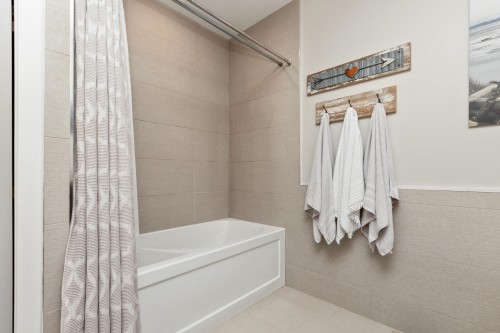15804 Mcbeth Road, Surrey, BC 