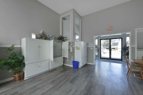 204-7156 121 Street, Surrey, BC 