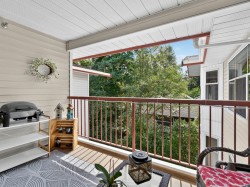 308-5776 200 Street  Langley, BC V3A 1M8