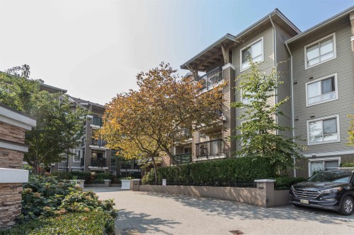 425-8915 202 Street  Langley, BC V1M 0B5