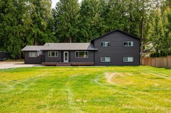 24780 40 Avenue  Langley, BC V2Z 2L9