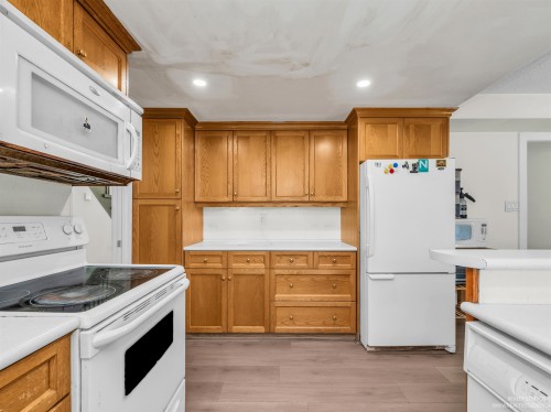 6497 131A Street, Surrey, BC 