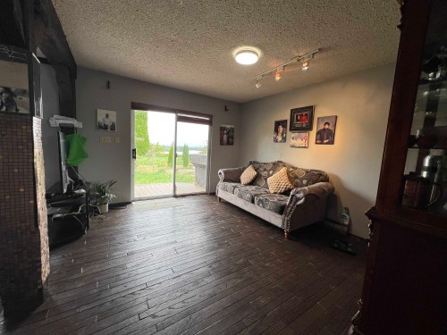 6863 Bradner Road, Abbotsford, BC 