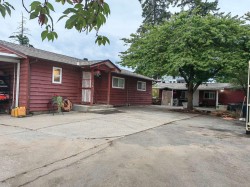 21879 16 Avenue  Langley, BC V2Z 1K5