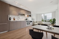 1512-13696 100 Avenue  Surrey, BC V3T 0L5